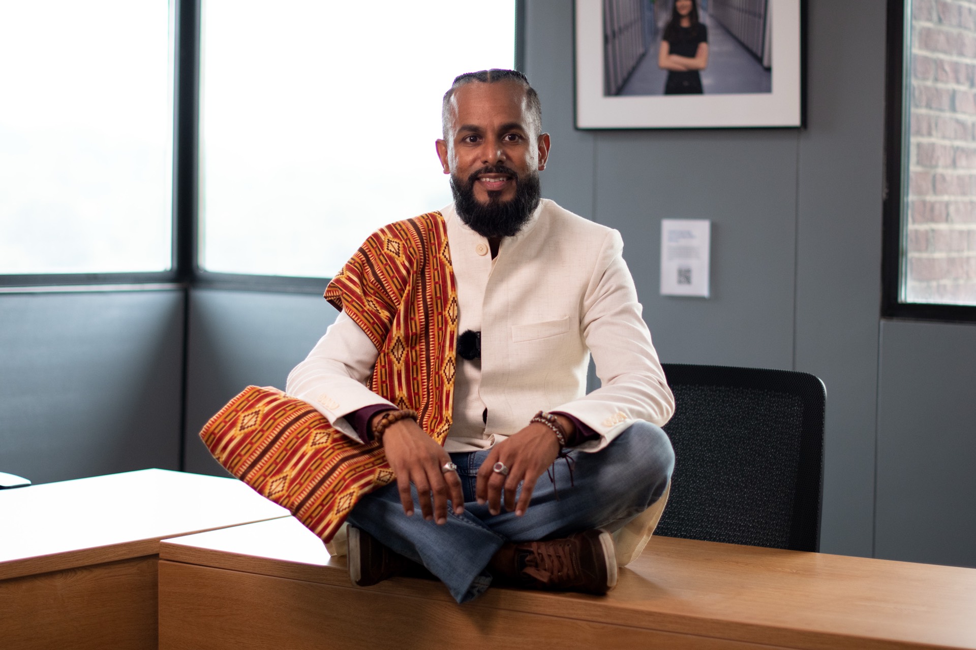 Jeewan speaking to audience